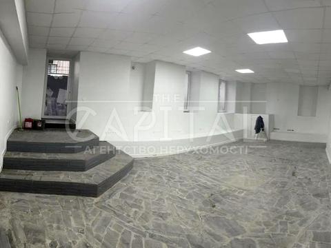 комерційна за адресою Ярославська вул., 28