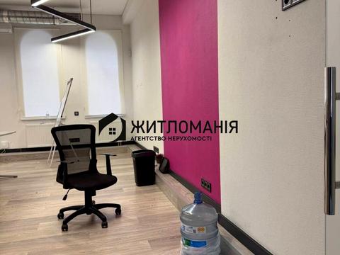 комерційна за адресою Нижній Вал вул., 41