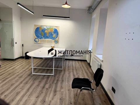 комерційна за адресою Нижній Вал вул., 41