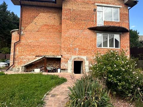 дом по адресу Горіхова