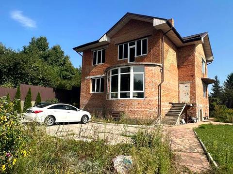 дом по адресу Горіхова