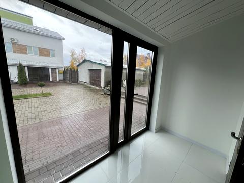 будинок за адресою Патона