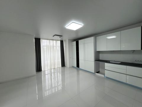 будинок за адресою Патона