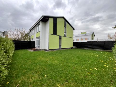 будинок за адресою Патона