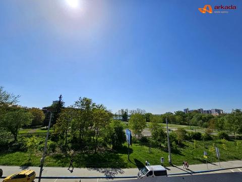 коммерческая по адресу Мазепи Гетьмана, 72