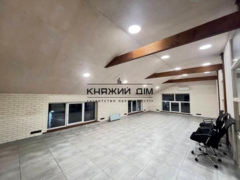 комерційна за адресою 192-га Садова вул., 192