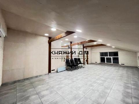 комерційна за адресою 192-га Садова вул., 192