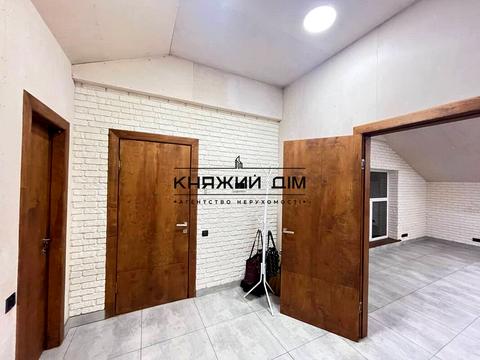 комерційна за адресою 192-га Садова вул., 192