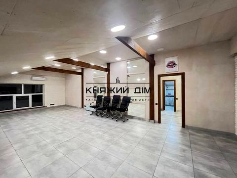 комерційна за адресою 192-га Садова вул., 192