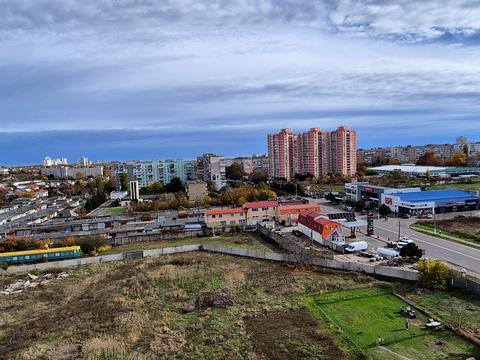 квартира за адресою Захисників України вул. (1-го Травня), 40