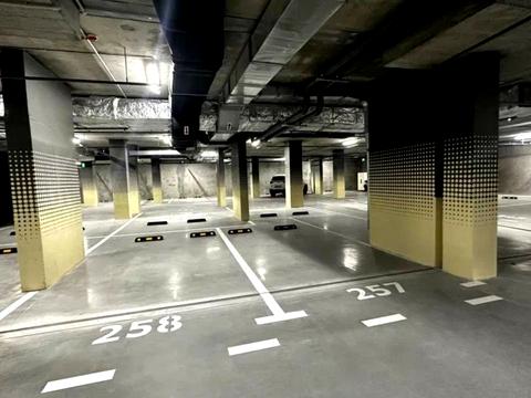 паркомісце за адресою Берестейський просп. (Перемоги), 42а