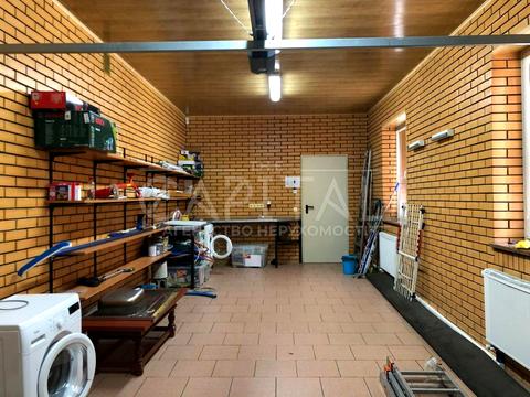 дом по адресу вул. Сергія Світославського