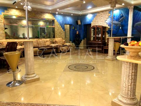 дом по адресу вул. Сергія Світославського