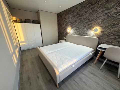 квартира за адресою Олександра Олеся вул., 9-А