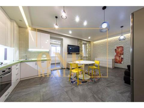 будинок за адресою Квітки Цісик вул. (Гамарника), 65