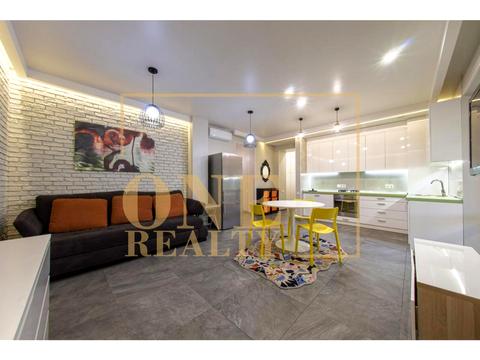 будинок за адресою Квітки Цісик вул. (Гамарника), 65