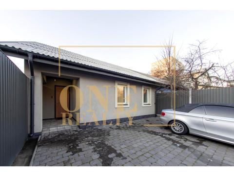 будинок за адресою Квітки Цісик вул. (Гамарника), 65