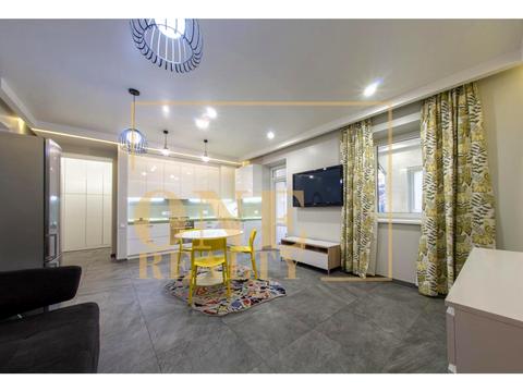 будинок за адресою Квітки Цісик вул. (Гамарника), 65