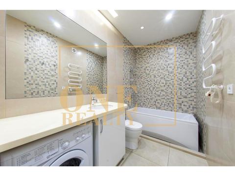 будинок за адресою Квітки Цісик вул. (Гамарника), 65