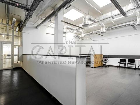 комерційна за адресою Мокра вул. (Кудряшова), 20