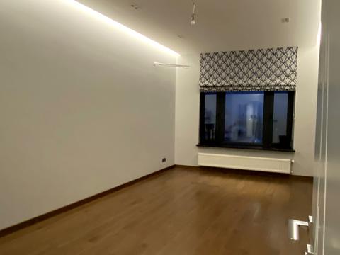 квартира за адресою Парково-Сирецька вул. (Тимофія Шамрила), 4-В