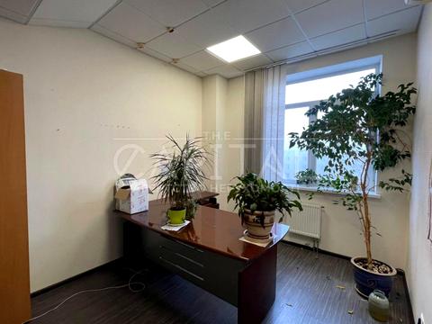 комерційна за адресою Горяна вул. (Олега Кошового), 2-Б