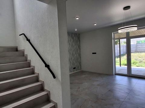 будинок за адресою Центральна вул.