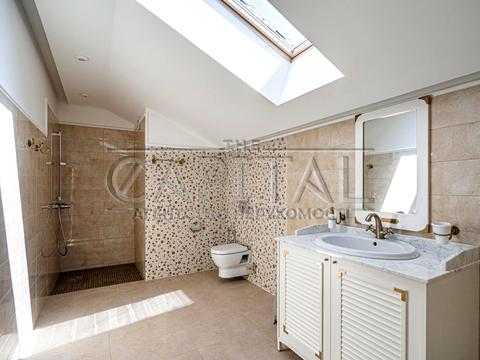 будинок за адресою Молодіжна вул.