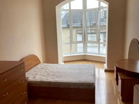 квартира по адресу Черновола ул., 107а