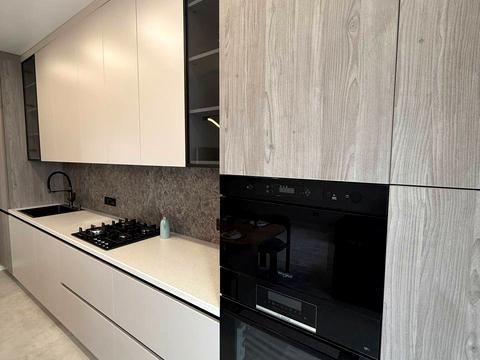 будинок за адресою Дружби бульв.