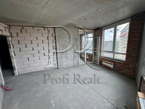 квартира за адресою Причальна вул., 14