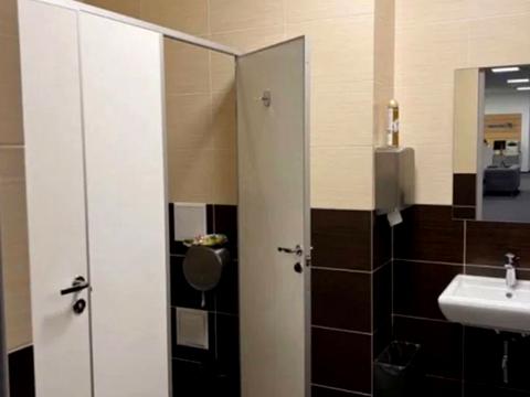 комерційна за адресою Верхній Вал вул., 10