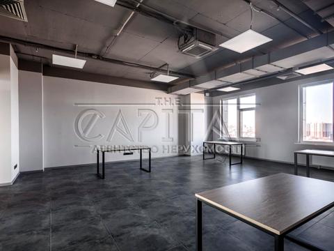 коммерческая по адресу Степана Бандеры просп. (Московський), 96