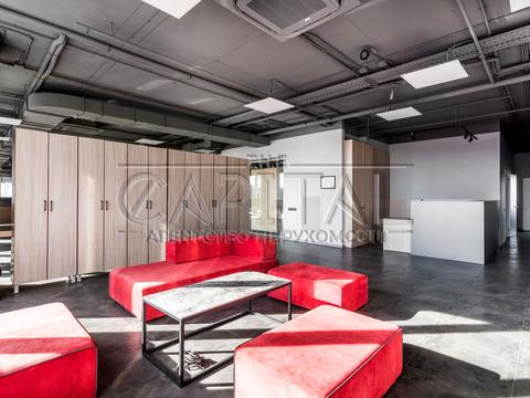 коммерческая по адресу Степана Бандеры просп. (Московський), 96