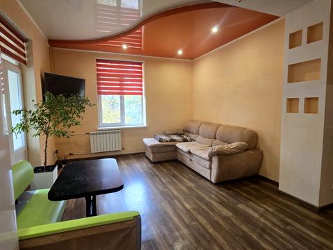 квартира за адресою Героїв-Підпільників просп. (Дзержинського), 28