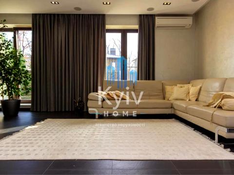 дом по адресу Ивана Руденко ул.