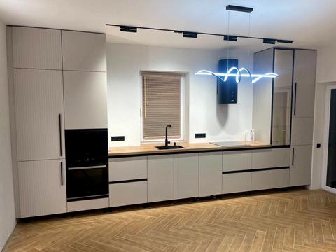 будинок за адресою Бориса Лятошинського вул. (1 Травня)