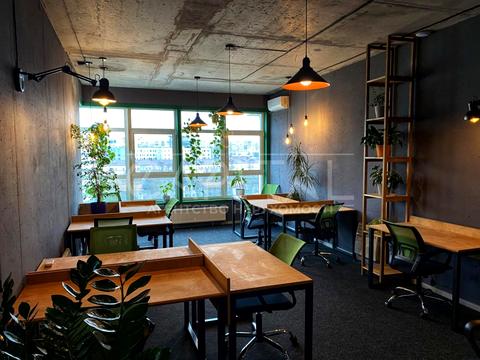 комерційна за адресою Кловський узвіз, 7а