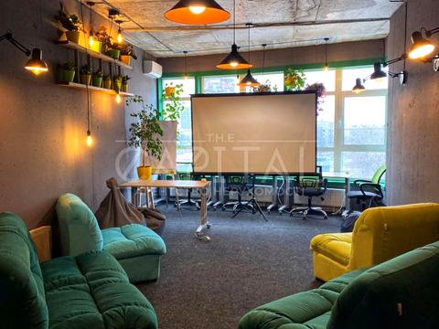 комерційна за адресою Кловський узвіз, 7а