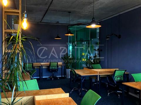 комерційна за адресою Кловський узвіз, 7а