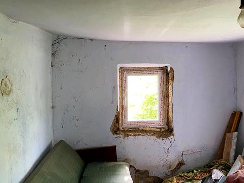 дом по адресу жовтнева