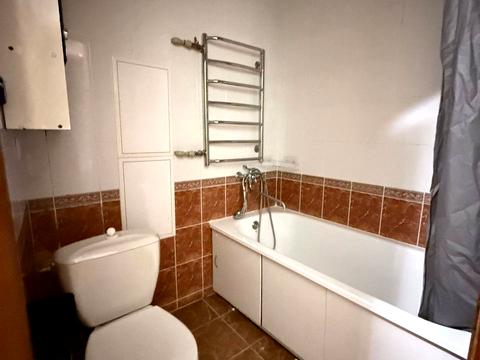 квартира за адресою Кам'янецька вул., 68