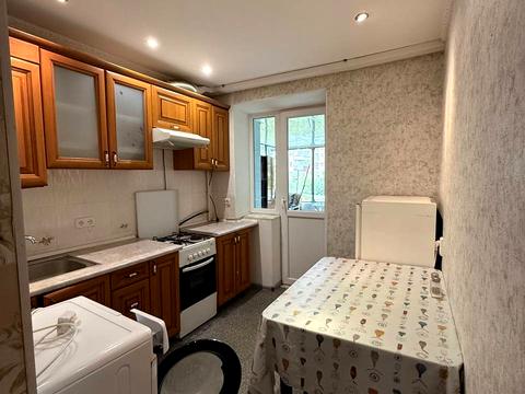 квартира за адресою Кам'янецька вул., 68