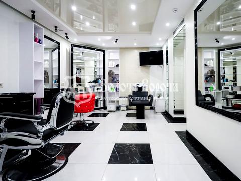 коммерческая по адресу Молодіжна ул., 12