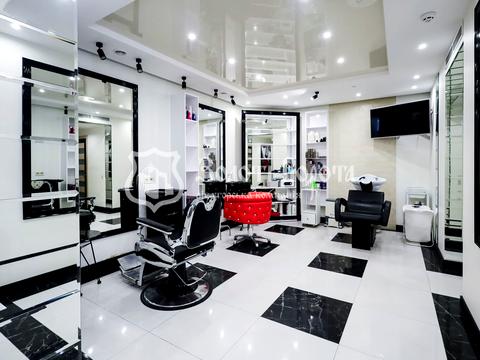 коммерческая по адресу Молодіжна ул., 12