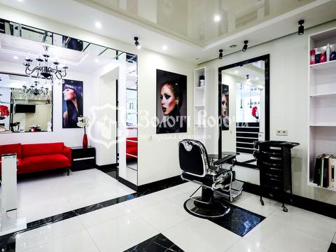 коммерческая по адресу Молодіжна ул., 12