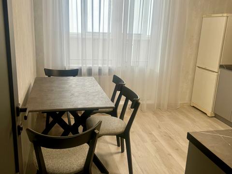 квартира за адресою Коноплянська вул., 22-Б