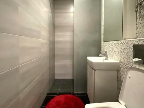 квартира по адресу Архипенко ул. (Ушакова), 1