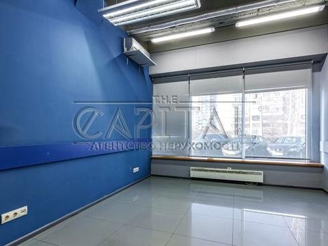 комерційна за адресою Миколи Закревського вул., 22