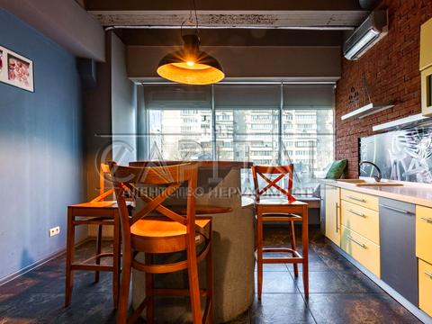 комерційна за адресою Миколи Закревського вул., 22